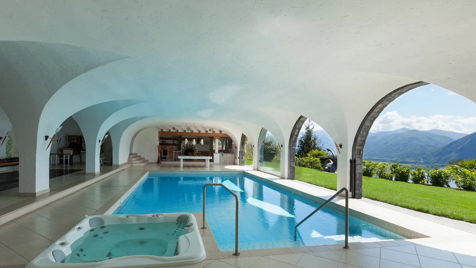 Indoor Swimming Pool with Hot Tubs